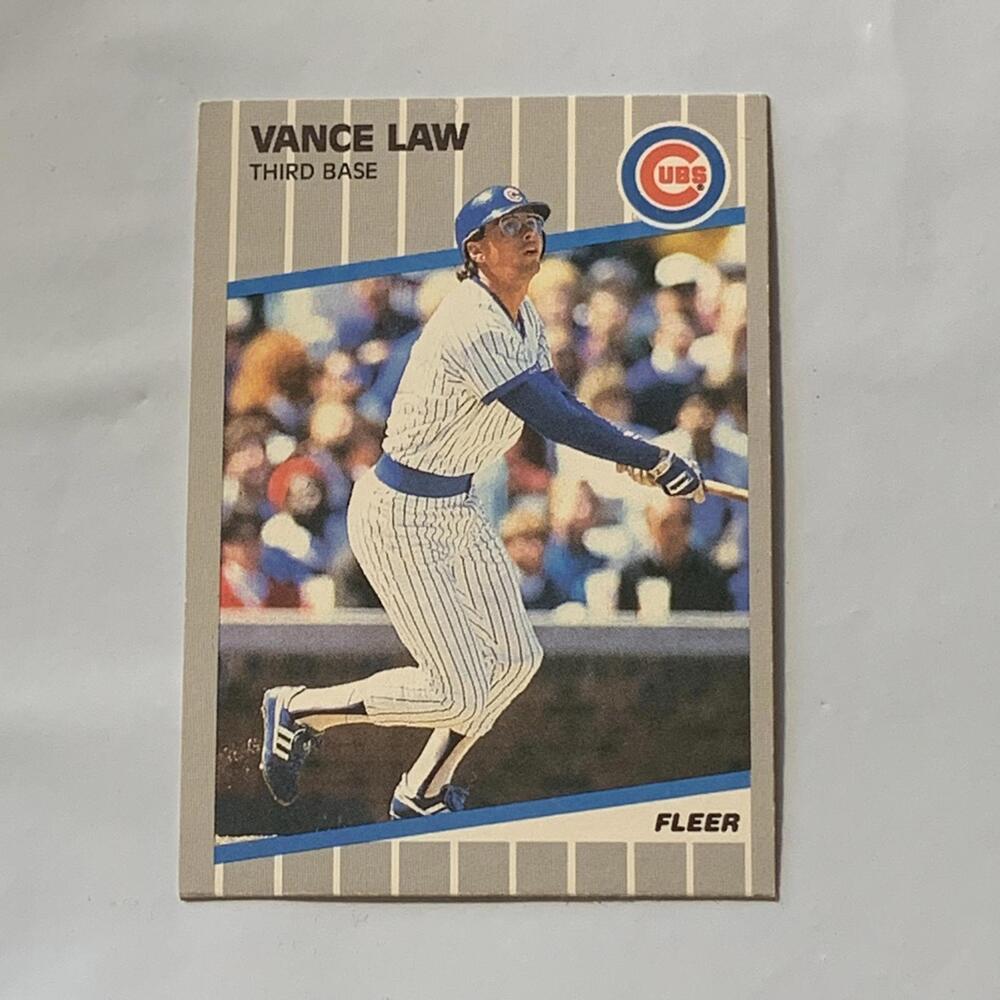 1989 Fleer Vance Law Chicago Cubs Baseball Card #430‎